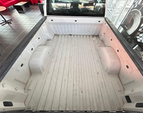Chevrolet Silverado 4.3 V6 1500 WT Cabina Regular 4x2 At