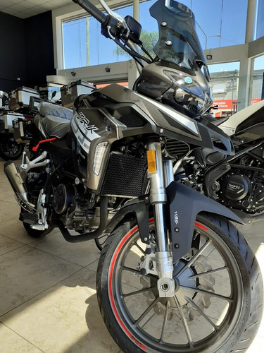 Imagen 4 de 15 de Benelli Trk 251