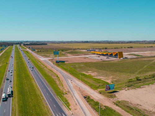 Terreno Estratégico De 3.600m² En Ciudad Industria