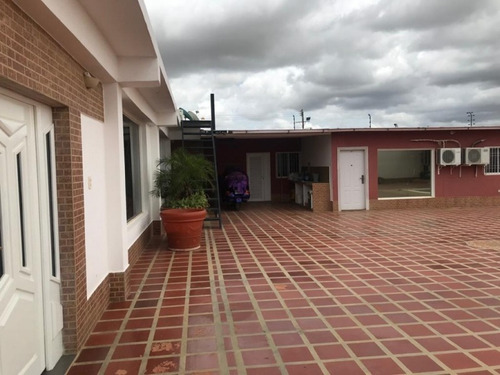 Imagen 10 de 13 de Casa Tipo Posada En Venta En Parcelamiento Villa Dorada En Guanadito Sur