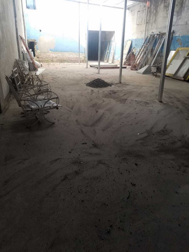 Terreno, P. Avellaneda, Azul 550; 550 M2 Vend.