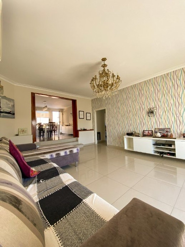 Imagen 4 de 14 de Departamento Tipo Casa En Venta En Remedios De Escalada Oeste