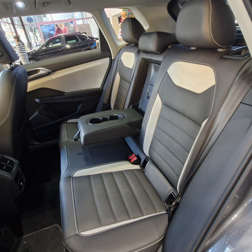 Volkswagen Taos 1.4 Tsi Highline At