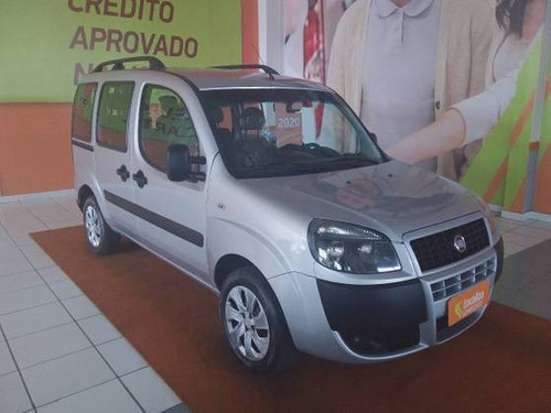 Imagem 5 de 15 de Fiat Doblò 1.8 Mpi Essence 7l 16v Flex 4p Manual