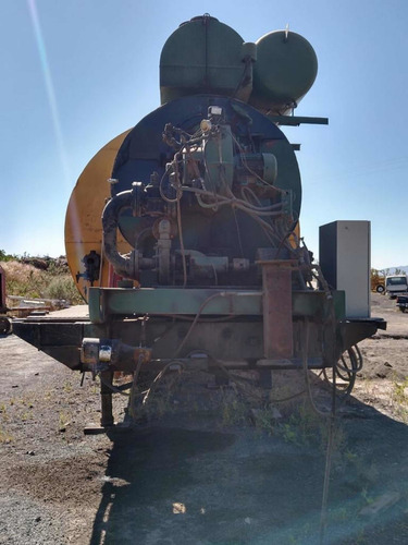Imagen 2 de 8 de Tanque Para Asfalto Adm Con Caldera Capacidad 60,000 Litros