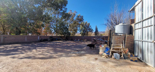 Venta Terreno 942 M2 Frente De La Plaza En Barreal