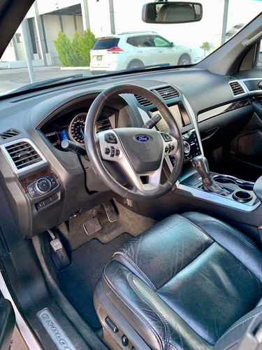 Imagen 11 de 15 de Ford Explorer 2015 3.5 Limited 4x4 Mt