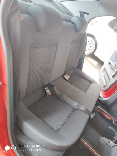 Volkswagen Voyage 1.6trendline Flex 4p