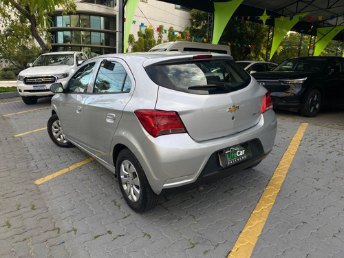 Chevrolet Onix HATCH LT 1.0 8V FlexPower 5p Mec.