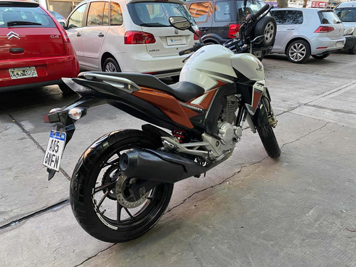 Imagen 5 de 7 de Honda New Twister Cb 250