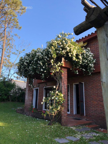 Casa En Venta Pinares