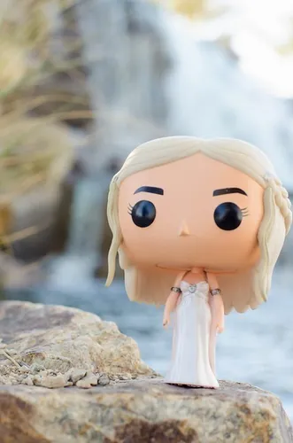 Funko pop sale daenerys 24