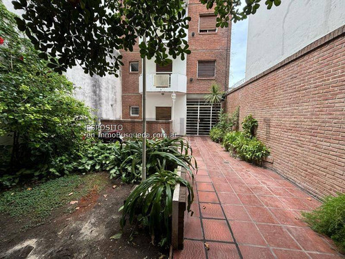 Monoambiente En Planta Baja Con Patio