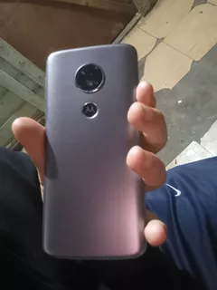 Motorola E5