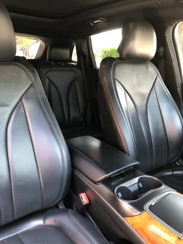 Lincoln Nautilus SELECT