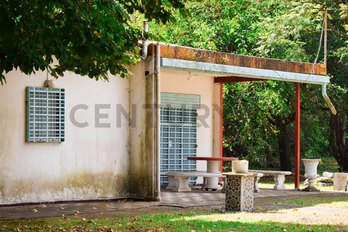 Venta Casa Quinta + Lote Barrio San Juan Pereyra Iraola