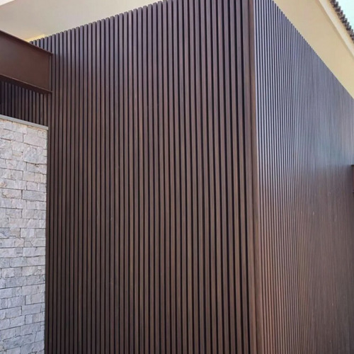 Painel Ripado Wpc Externo Varias Cores 2,90m X 20cm (0,58m²)