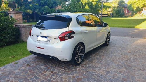 Peugeot 208 Gt