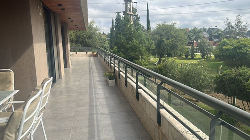 Depto 2 Dor. Con Terraza Y Vista Al Golf En Capri