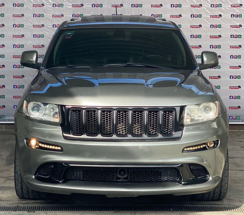 Imagen 6 de 15 de Jeep Grand Cherokee Srt8 2012
