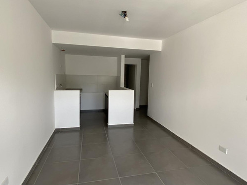 Imagen 8 de 13 de Departamento - Adrogue