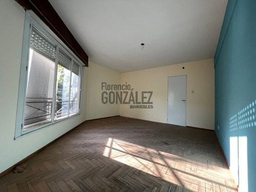 Imagen 12 de 23 de Piso Unico - A Mejorar - Oportunidad