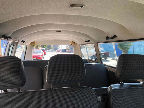 Imagen 7 de 15 de Volkswagen Combi Caravelle