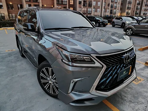 Lexus LX 5.7 570