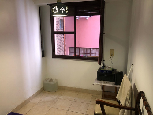 Imagen 10 de 30 de Venta 3 Ambientes Almagro Con Coch Lumin Al Frente