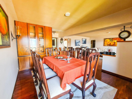 Apartamento En Venta En Los Naranjos Del Cafetal Ca 24-11095 Yg