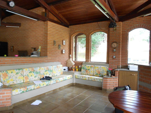 Chácara Com 10 Mil M², Casa De Caseiro, Salão De Festas, Piscina, 7 Dorms Sendo 3 Suítes À Venda, 10000 M² Por R$ 2.000.000 - Das Brotas - Cotia/sp - Ch0245