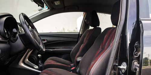 Imagen 9 de 15 de Toyota Yaris S 2018