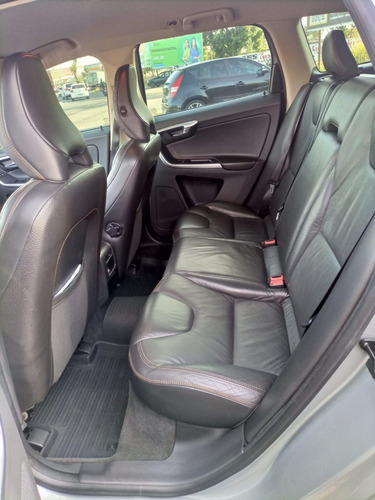 Imagem 11 de 15 de Xc 60 3.0 Awd 5p