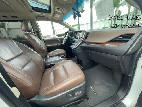 Toyota Sienna 3.5 Limited At