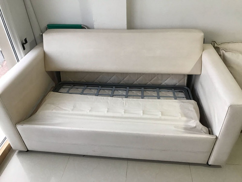 Sofa Cama Con Colchón Beige Liso (Usado)