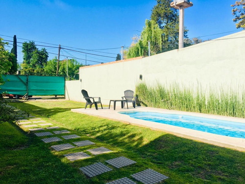 Imagen 3 de 12 de Casa En Venta - Moreno