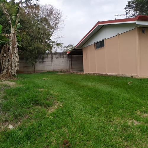 Imagen 2 de 16 de Se Vende Casa En Paraíso De Cartago