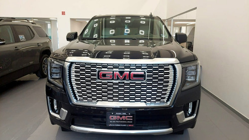 GMC Yukon DENALI