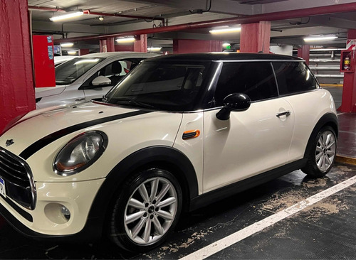 Imagen 4 de 12 de Mini Cooper 1.5 F56 Pepper Wired 136cv