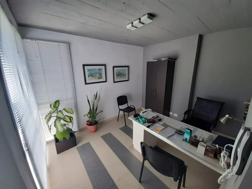 En Venta/permuta! Casa De 3 Dormitorios Centro - Rio Cuarto
