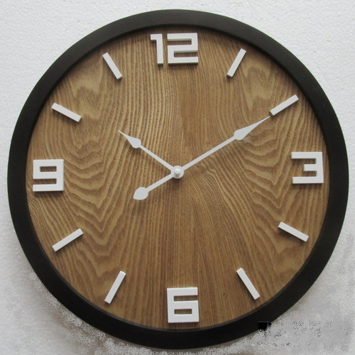 Reloj De Pared De Metal Y Madera 40cm Numeros Corpóreos  