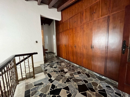 Imagen 18 de 26 de Se Vende Casa 539 M2 5h/5b/6p Santa Paula