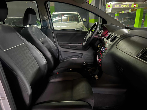 Volkswagen Suran 1.6 Trendline Pro.cre.auto