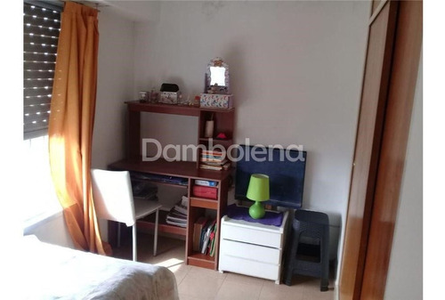 Imagen 15 de 21 de Departamento Ph En Venta O Permuta Ubicado En Moreno, Moreno