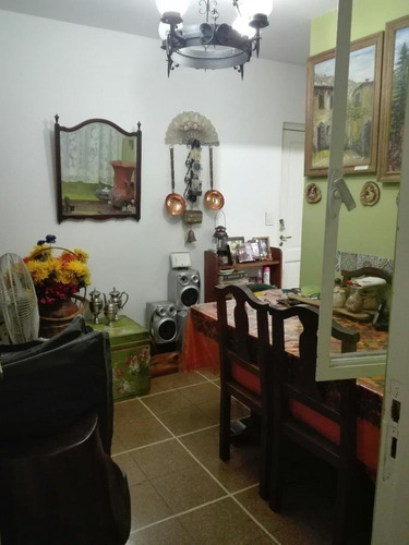 Imagen 6 de 20 de La Lucila 2 Amb 2 Patios Sobre Av Maipu