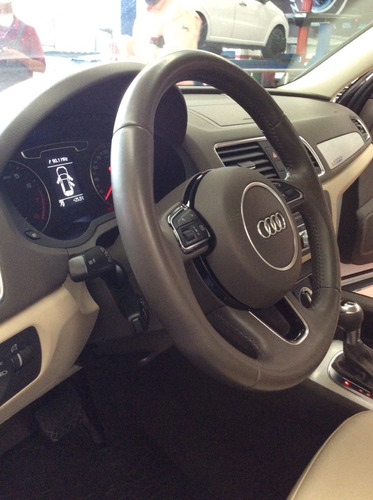 Audi Q3 2.0 Luxury 211hp At 2013