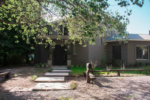 Imagen 4 de 14 de Chalet En Venta En Ituzaingo Norte