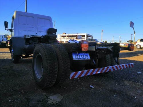 Imagem 3 de 7 de Ford Cargo 1317