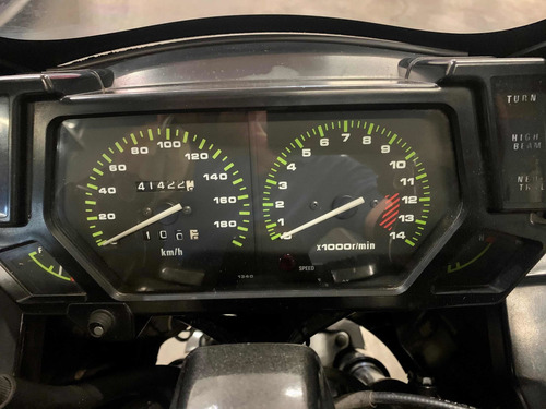 Kawasaki Ninja 750r Bord