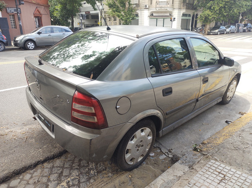 Chevrolet Astra 2.0 Gl